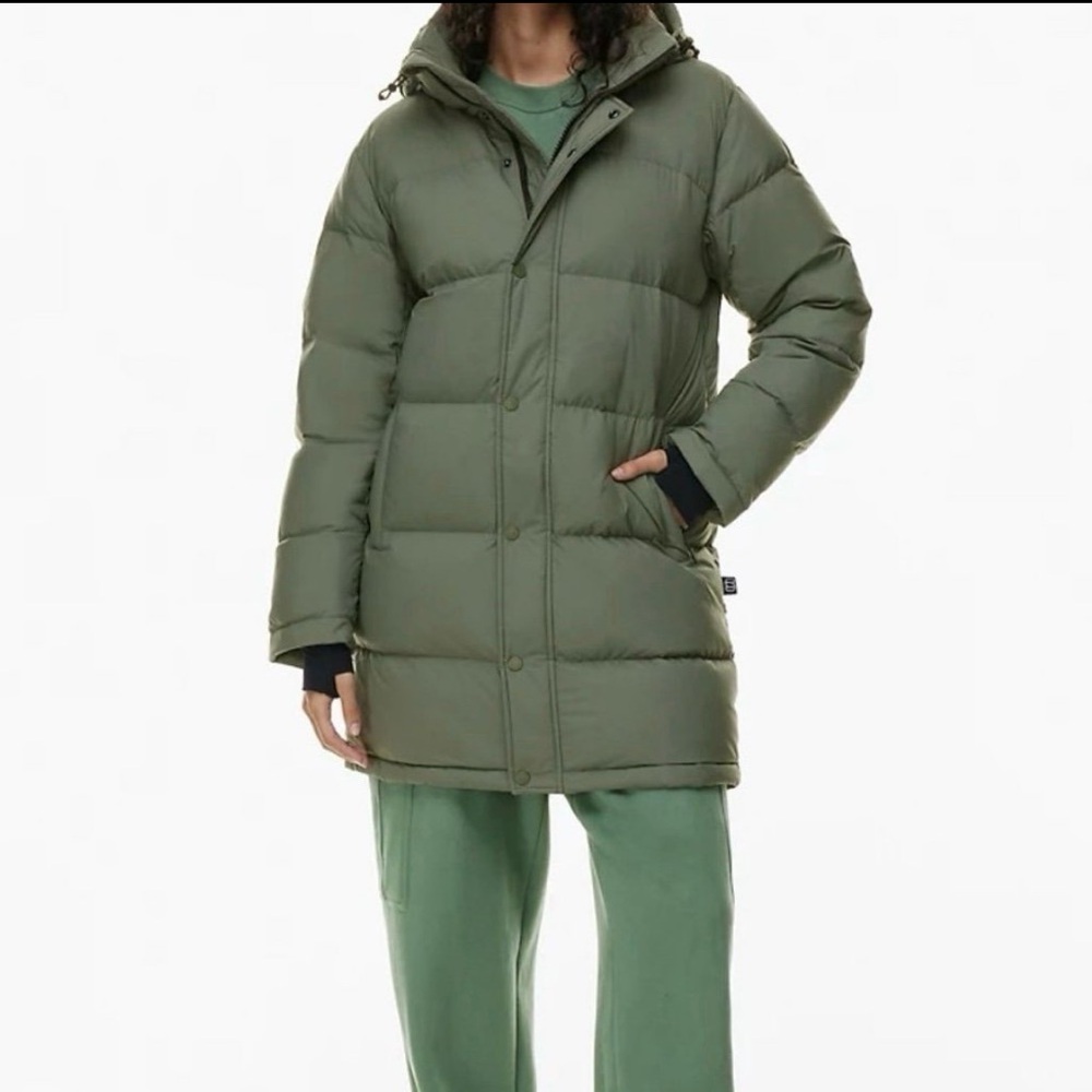 Aritzia women goose down coat - Picture 2 of 7